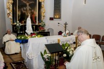Po Eucharystii 15-minutową medytację nad jedną z 20 tajemnic Różańca prowadził ks. Rajmund Ponczek - dziekan naszego dekanatu.