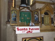 Wyeksponowane relikwie bł. Oskara Romero - jednego z patronów Światowych Dni Młodzieży w Panamie.